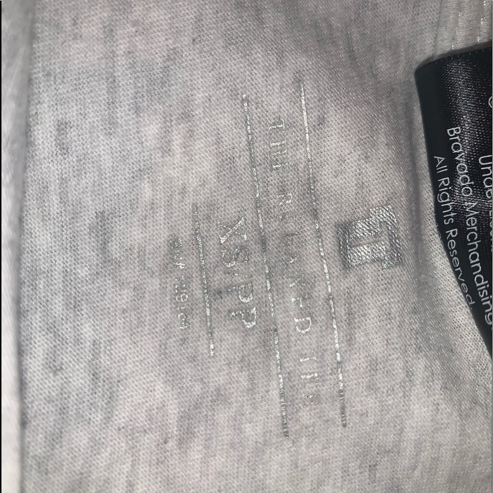 Tee! - Picture 3 of 4